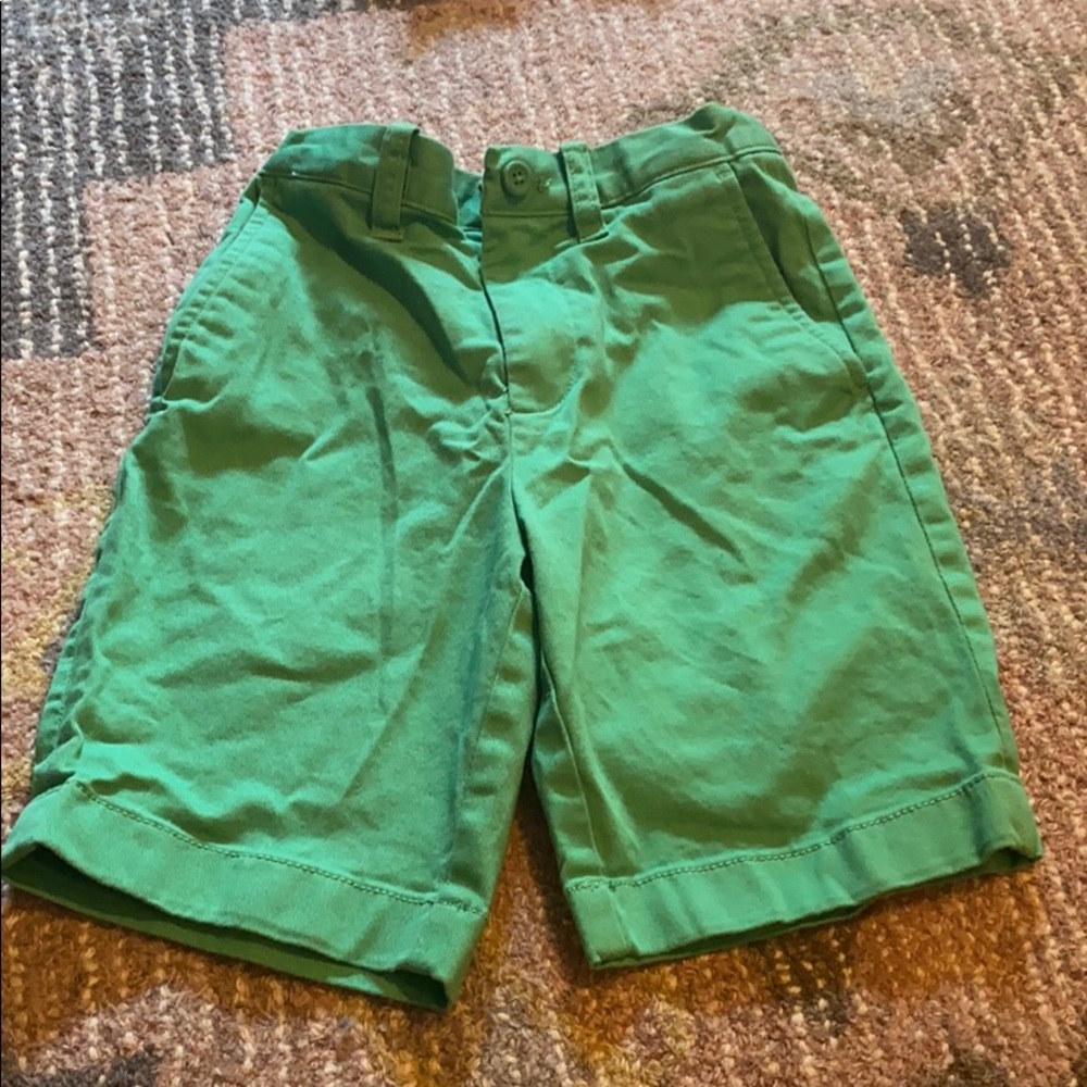 Like new Crewcuts green shorts